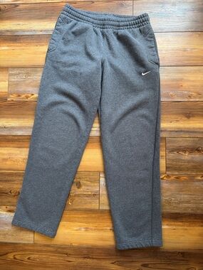 Nike Gray Sweatpants Size Small Cozy Lounge Jogger Athletic Fit